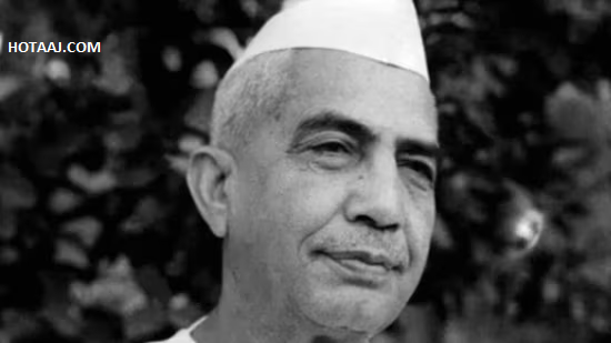 “PM Modi Pays Tribute to Bharat Ratna Awardee Chaudhary Charan Singh on His Birth Anniversary”