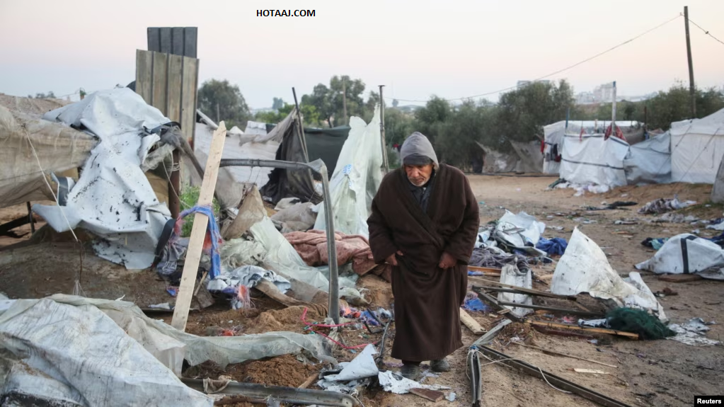 Israeli Airstrikes Kill At Least 10 in Southern Gaza Amid Ongoing Conflict